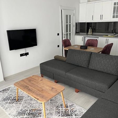 ホテル Silver House ダラマン エクステリア 写真